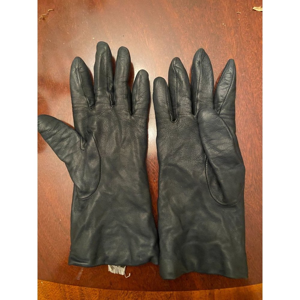 Fownes 100% Leather Gloves Beautiful w/Cashmere Lining Size 8